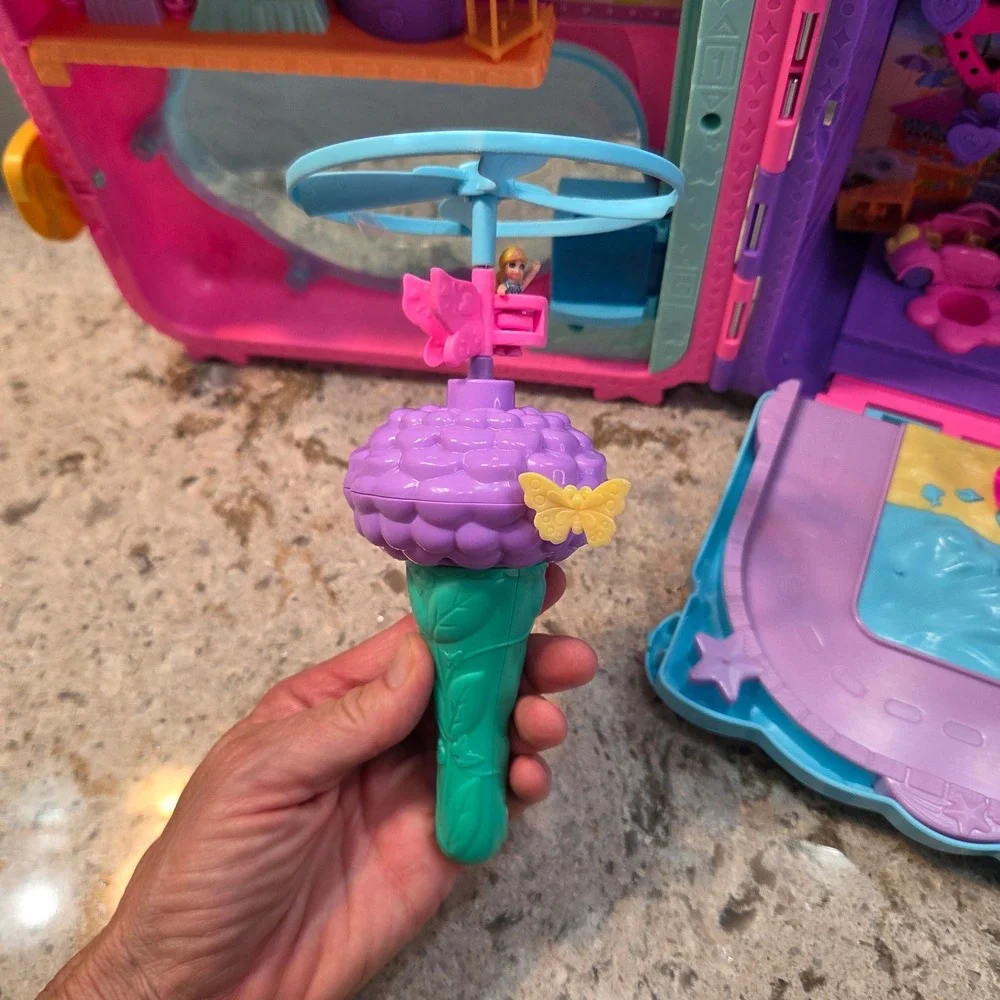 Polly Pocket Starlight Castle Unicorn Party Suitcase Playset HKV43 Pink Purple